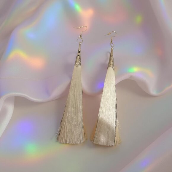 Long White Tassel Earrings~ 3 inches long w silver hooks - Picture 2 of 4